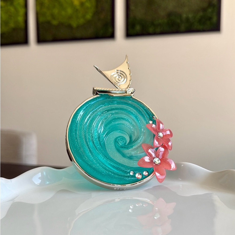 Bath & Body Works Disney Moana Wallflower Plug - Picture 3 of 3